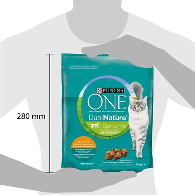 Сухий корм для дорослих котів PURINA ONE Adult Dual Nature Spirulina з куркою 750 г