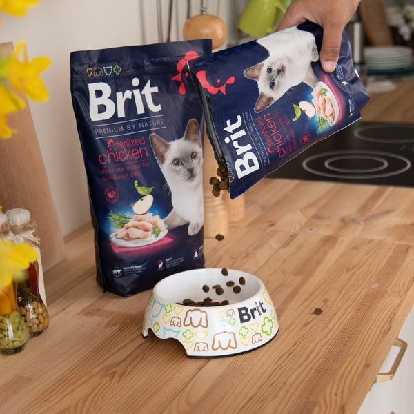 Сухий корм для котів Brit Premium для стерилізованих котів Cat Sterilised, курка та екстракти трав, 1,5 кг 171846 фото